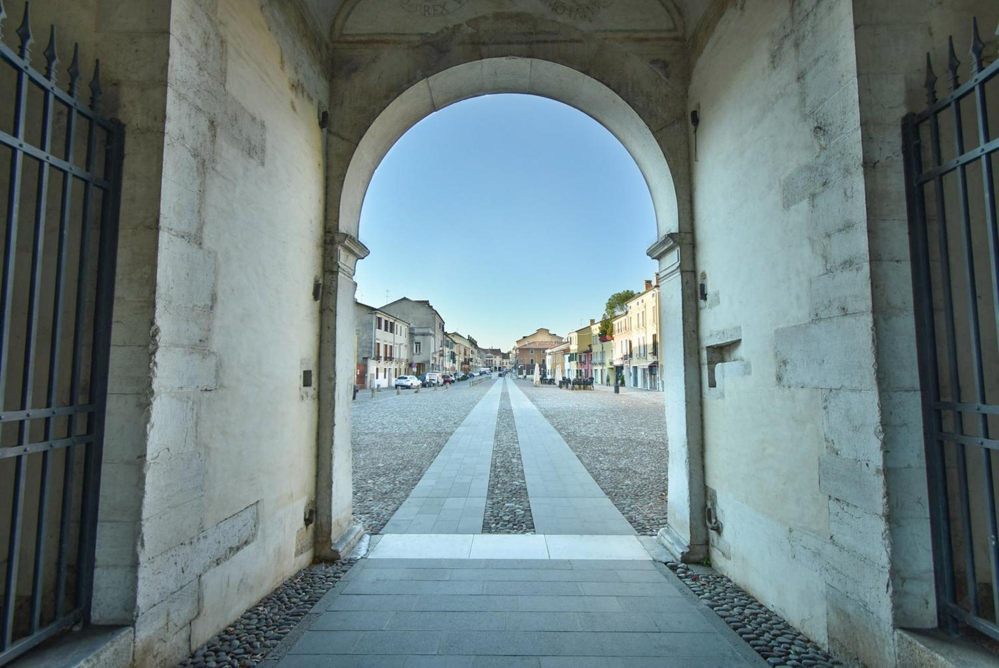 Welc-Om Portello Stylish Free Parking Padova Exterior photo